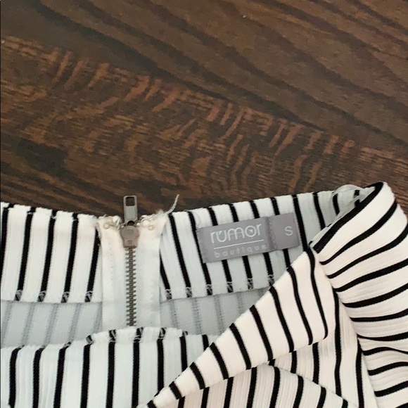 Rumor Boutique/LF black and white striped skort - Picture 3 of 3
